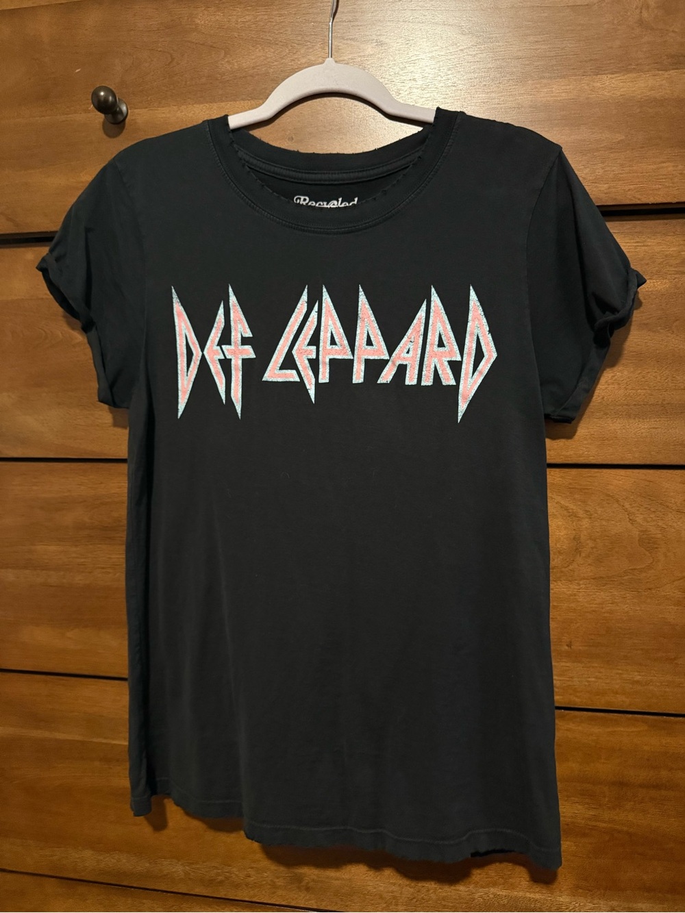 Recycled Karma Def Leppard Love Bites Graphic Tee Black S